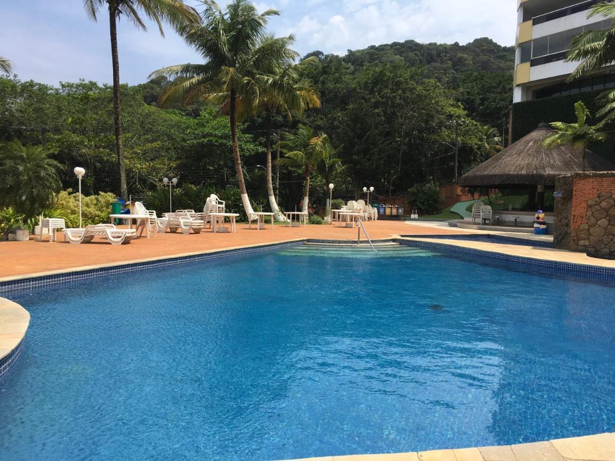 Condominio Sorocotuba - Guaruja Apartamento